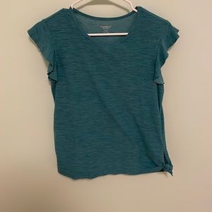 Old navy t-shirt